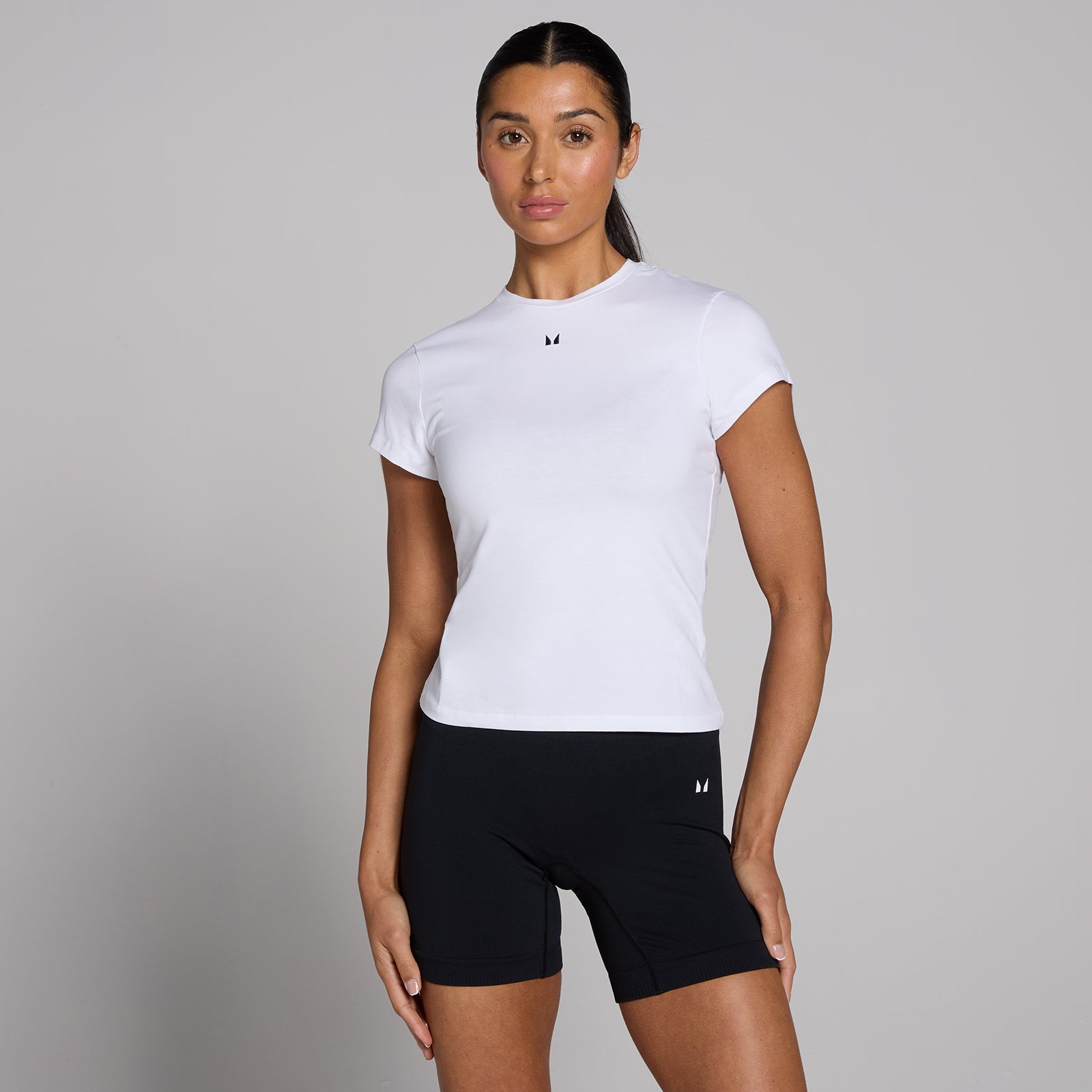 Basics T-shirt met nauwsluitende pasvorm en korte mouwen voor dames - Wit / XXL